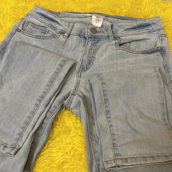 Roebuck & Co Skinny Jeans EUC 8 Stretchy - Picture 10 of 13